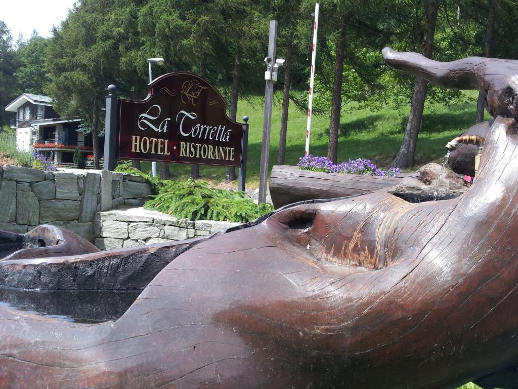 La Torretta Hotel Challand-Saint-Anselme Exterior photo